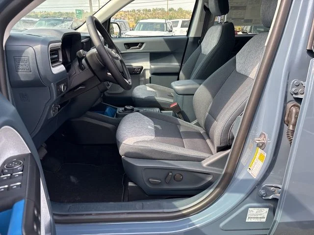 2025 Ford Maverick XLT - Photo 11