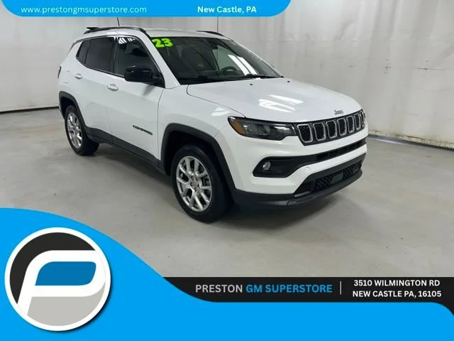 2023 Jeep Compass Latitude Lux 4X4's photo