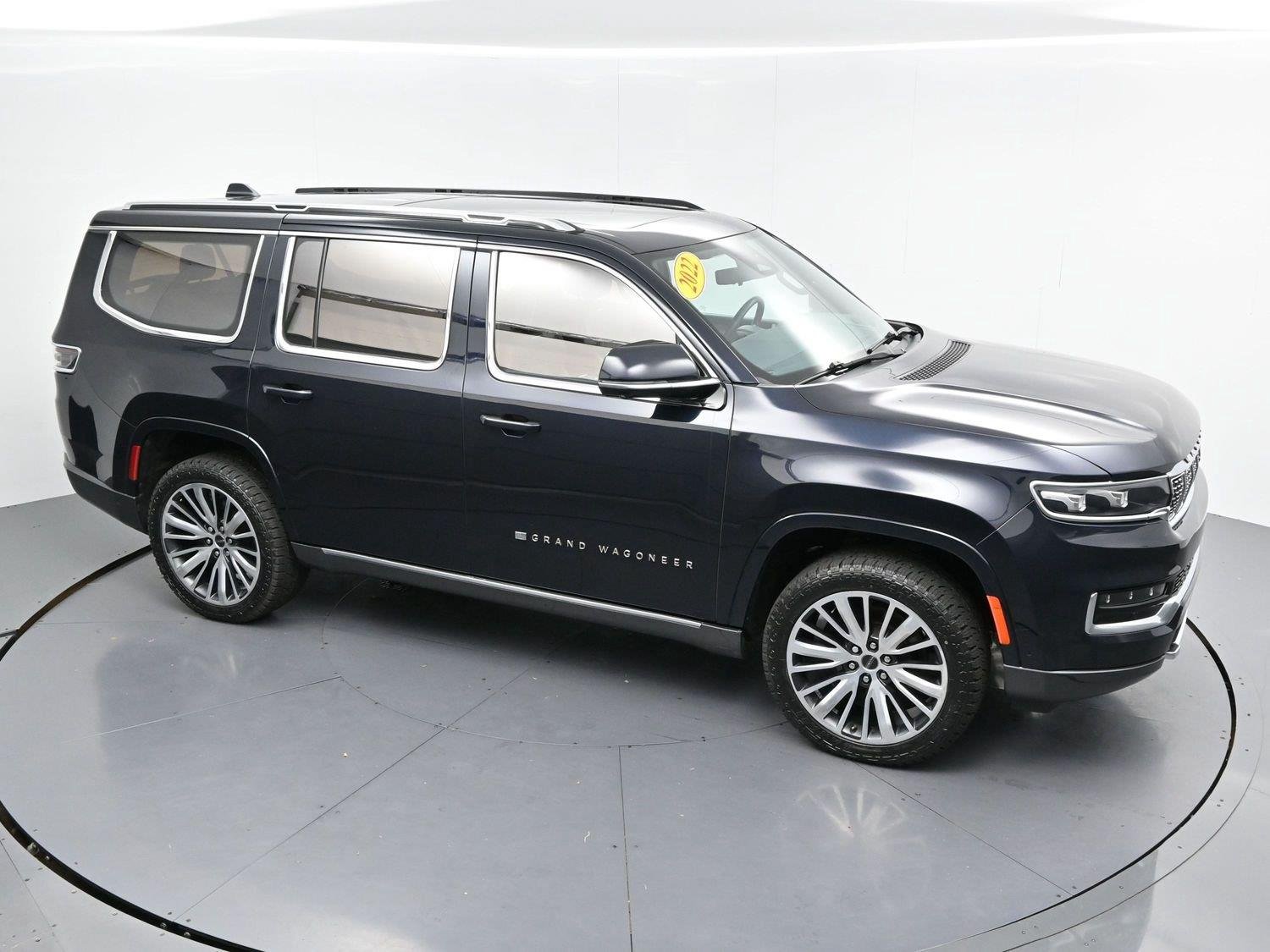 Used 2022 Blue Jeep Series III image 48