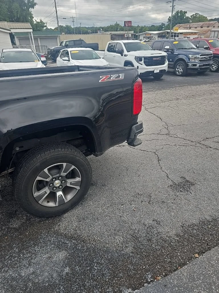 Used 2015 BLACK Chevrolet 2WD Z71 image 1