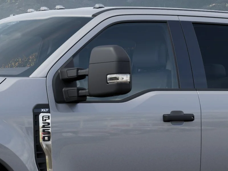 New 2027 Iconic Silver Metallic Ford F-250® XLT image 43