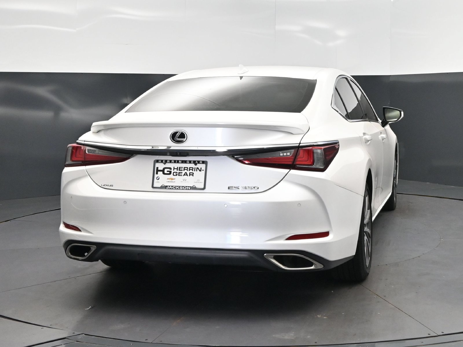 2021 Lexus ES 350 - Photo 7