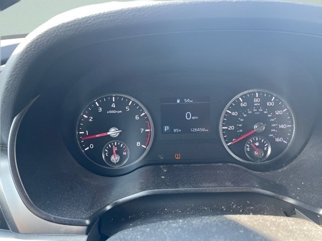 Used 2020 Everlasting Silver Kia LX image 19