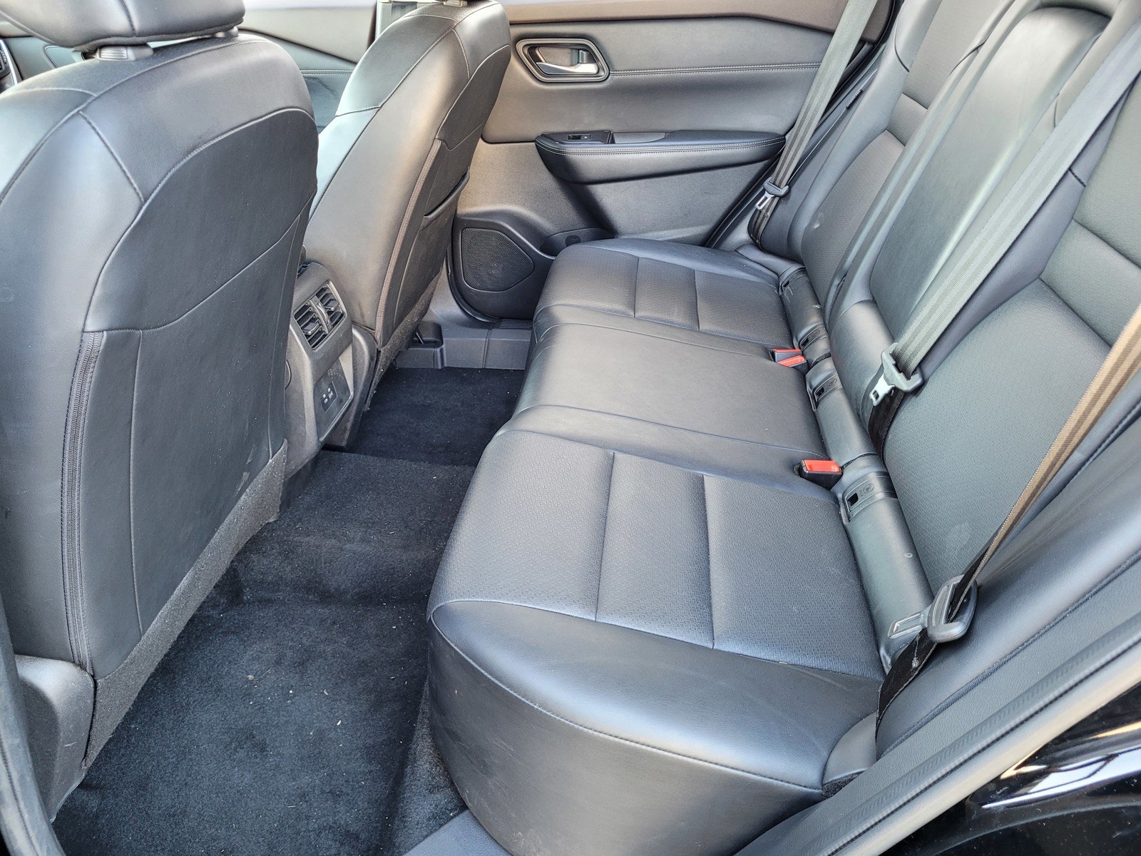 Certified Used 2023 Super Black Nissan SV image 6