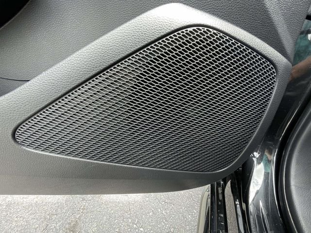 2021 Toyota Corolla LE - Photo 16