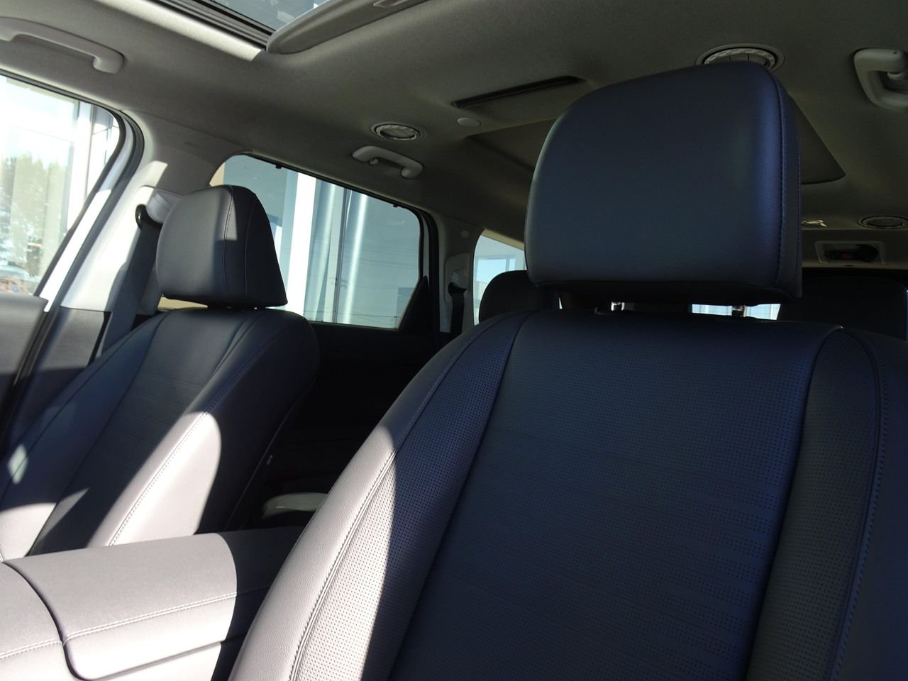 New 2027 White Hyundai Limited image 11