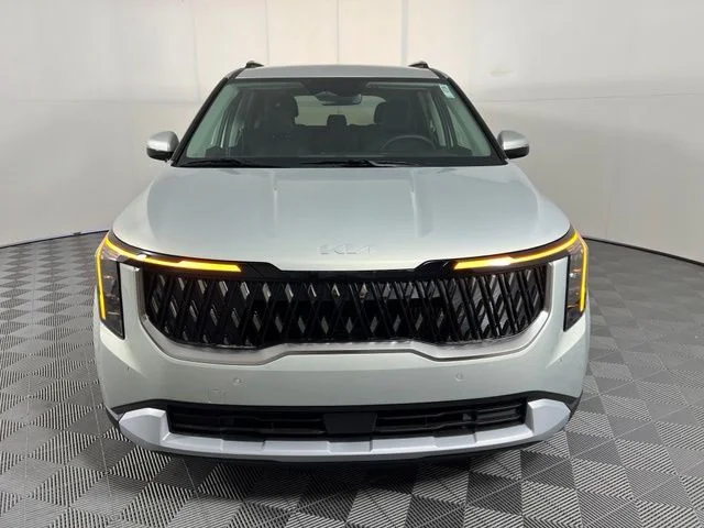 New 2027 White Kia EX image 2