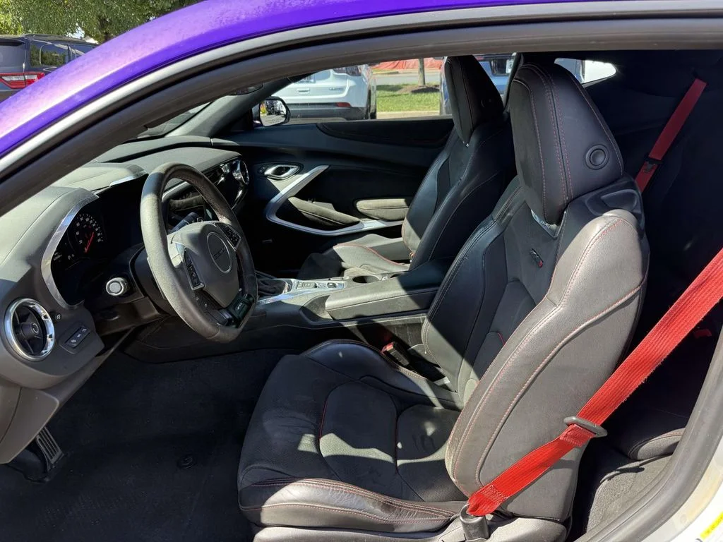 Used 2017 White Chevrolet ZL1 image 13