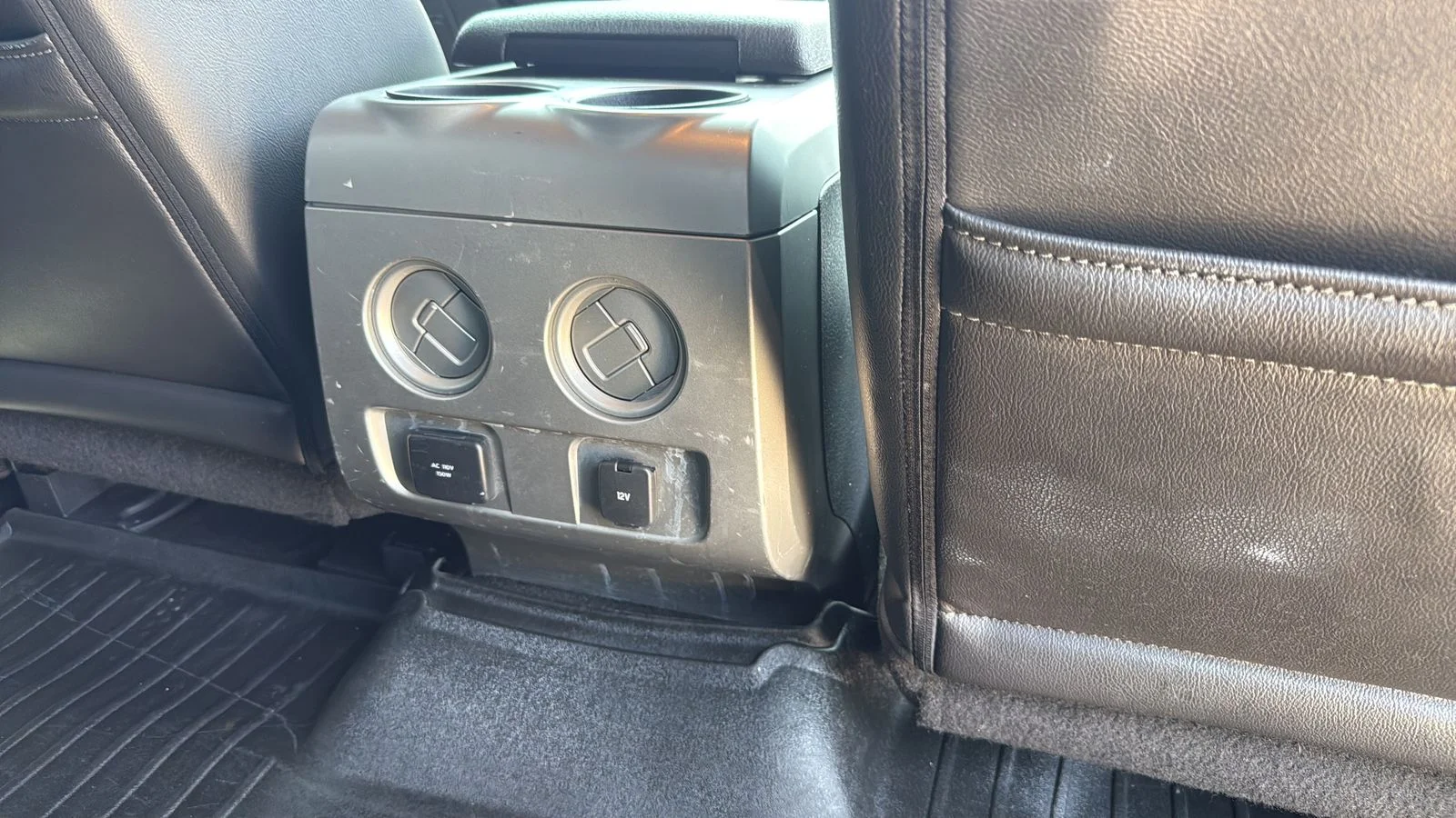 Used 2013 Gray Ford FX2 image 22