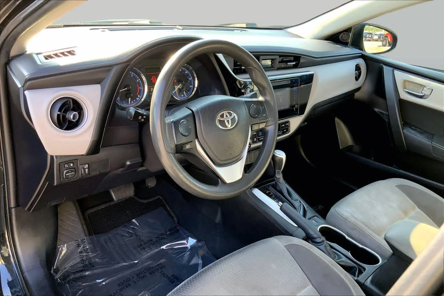 Used 2018 Black Sand Pearl Toyota L image 15