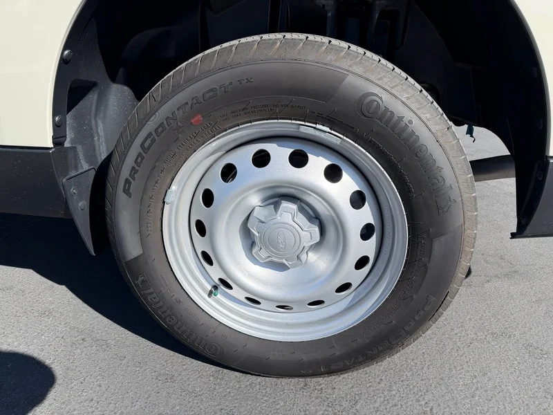 Used 2025 Desert Sand Ford XL image 26
