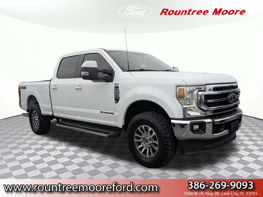 Used 2022 Oxford White Ford Lariat image 1