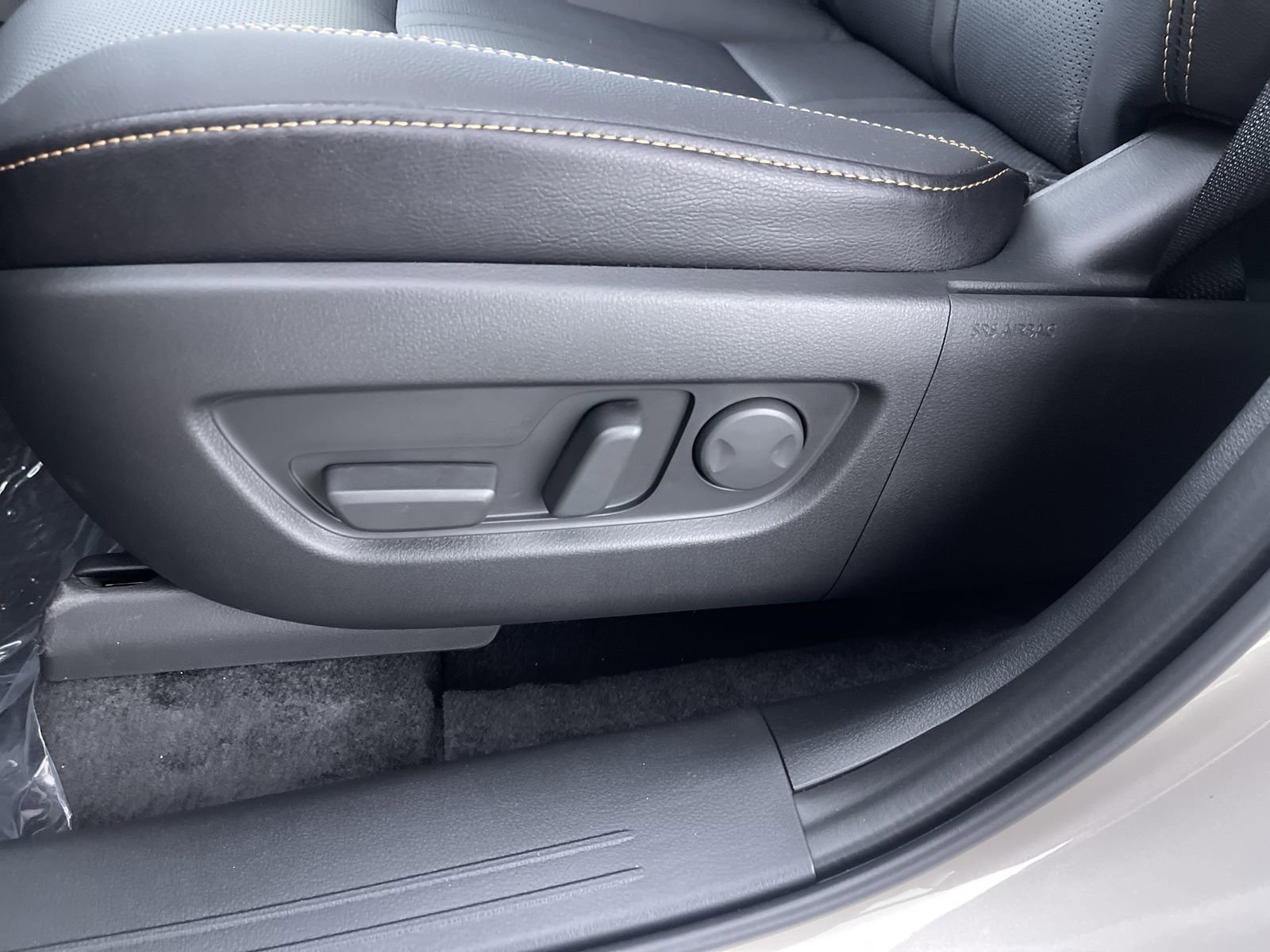 New 2026 Platinum Quartz Metallic Mazda Premium Sport image 14