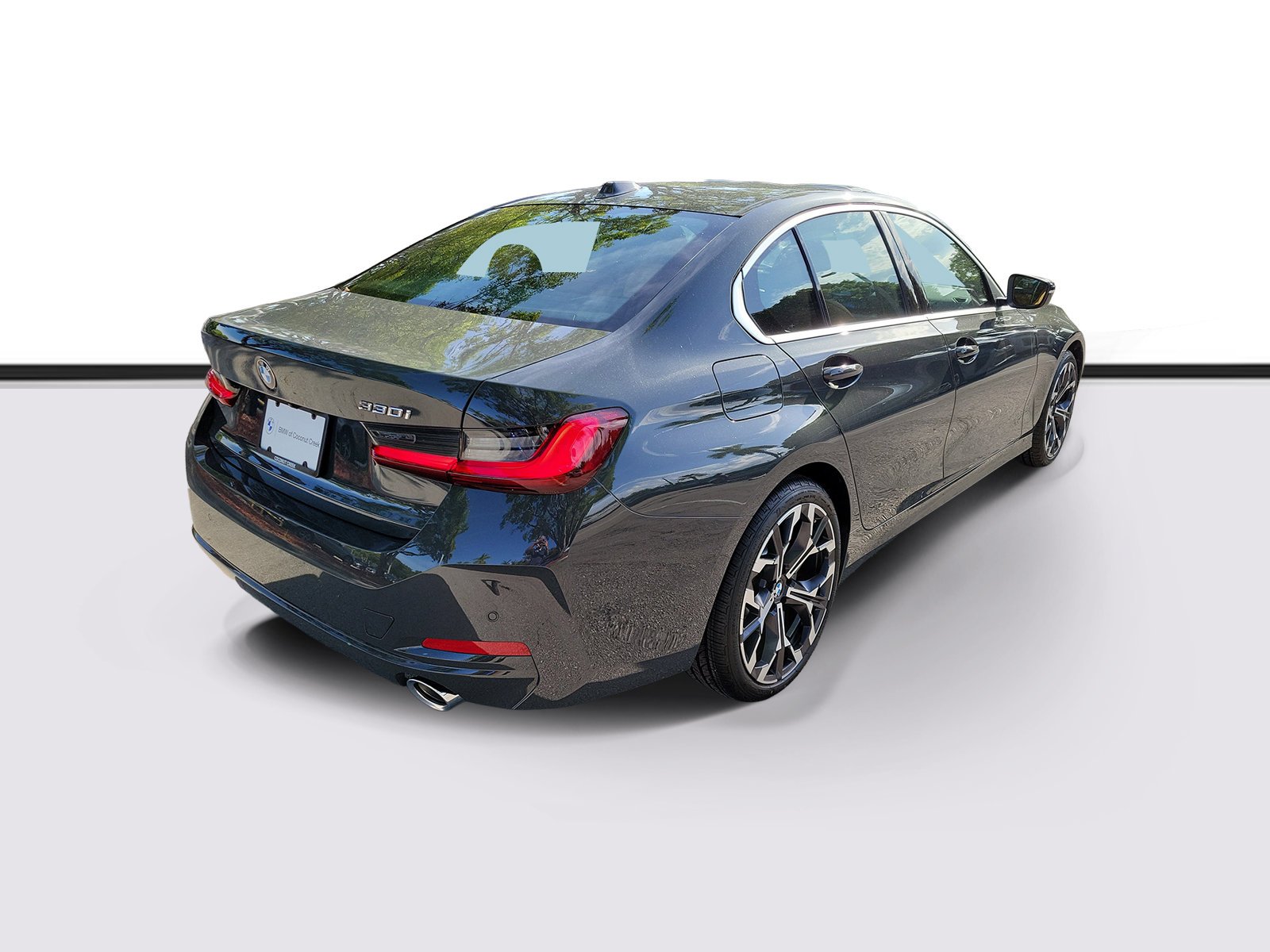 New 2026 Dravit Grey Metallic BMW 330i NA image 4