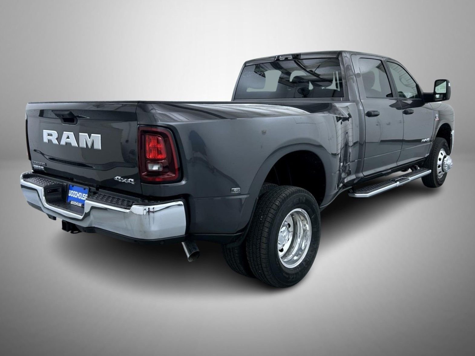 New 2026 Granite Crystal Metallic Clear-Coat Exterior Paint RAM Big Horn image 5