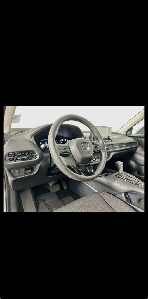 Used 2025 Platinum White Pearl Honda Sport image 10