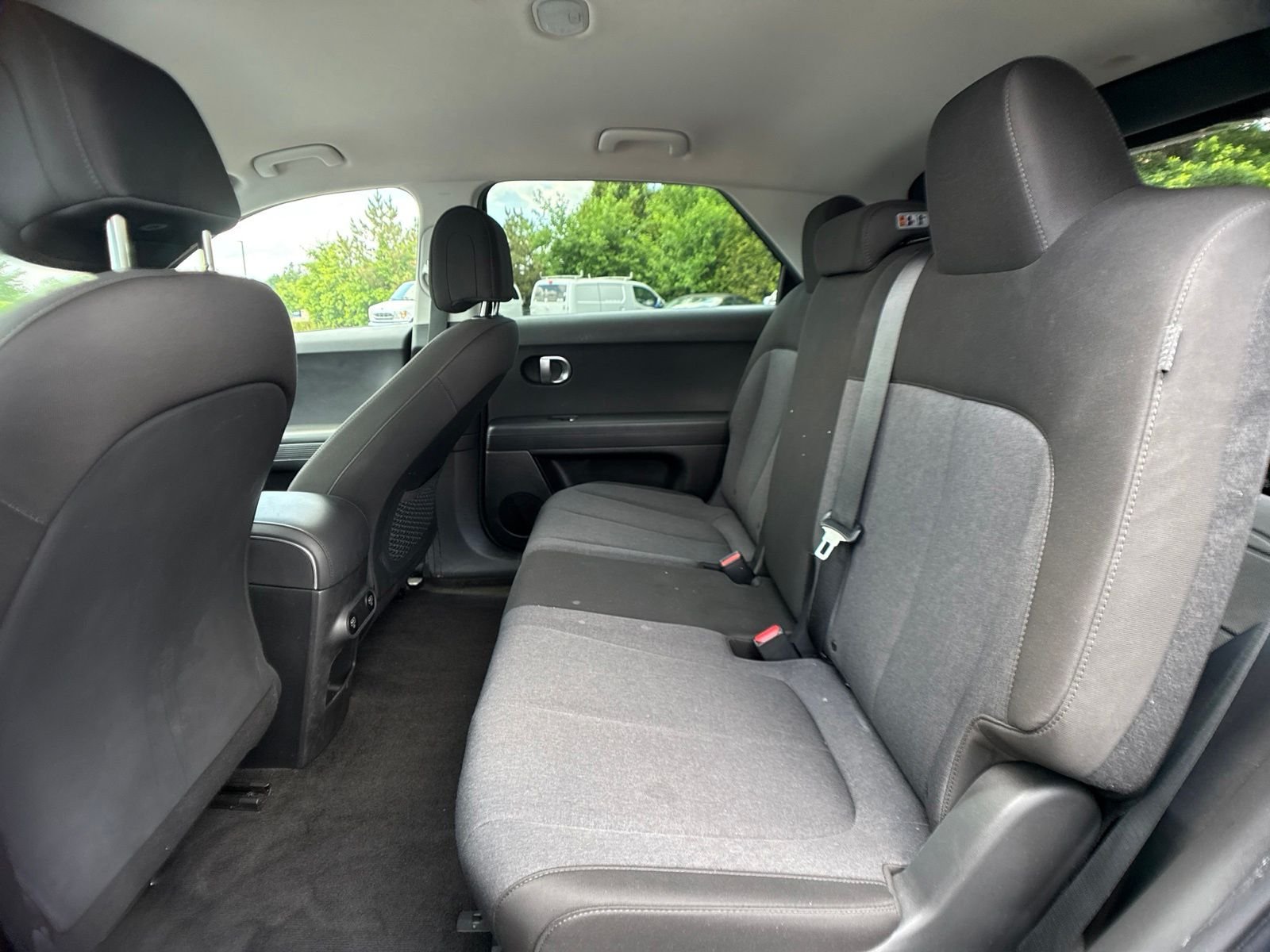 Used 2024 Black Hyundai SEL image 7