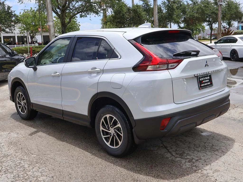 2026 Mitsubishi Eclipse Cross ES - Photo 6