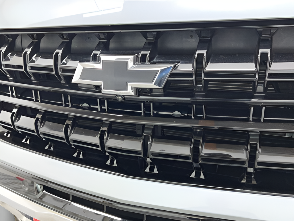 Used 2025 Sterling Gray Metallic Chevrolet Z71 image 45