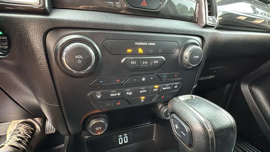 Used 2019 Red Ford Lariat image 22