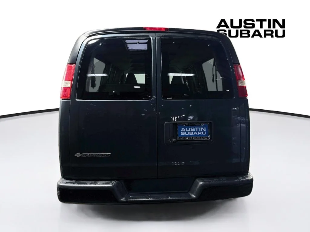 Used 2017 Gray Chevrolet LS image 6