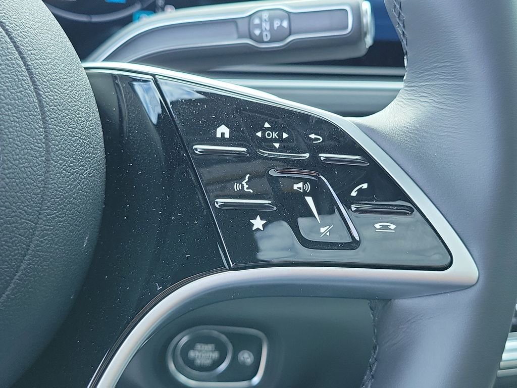 New 2026 Obsidian Black Metallic Mercedes-Benz GLE 350 image 30
