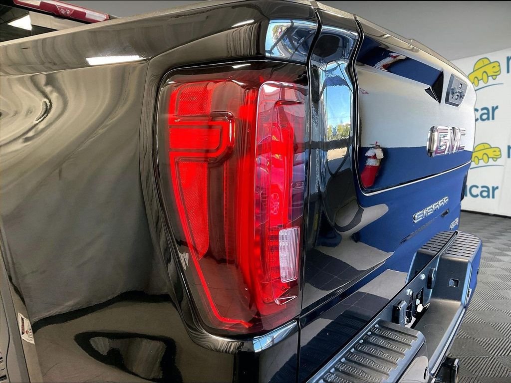 Used 2023 Black GMC AT4 image 35