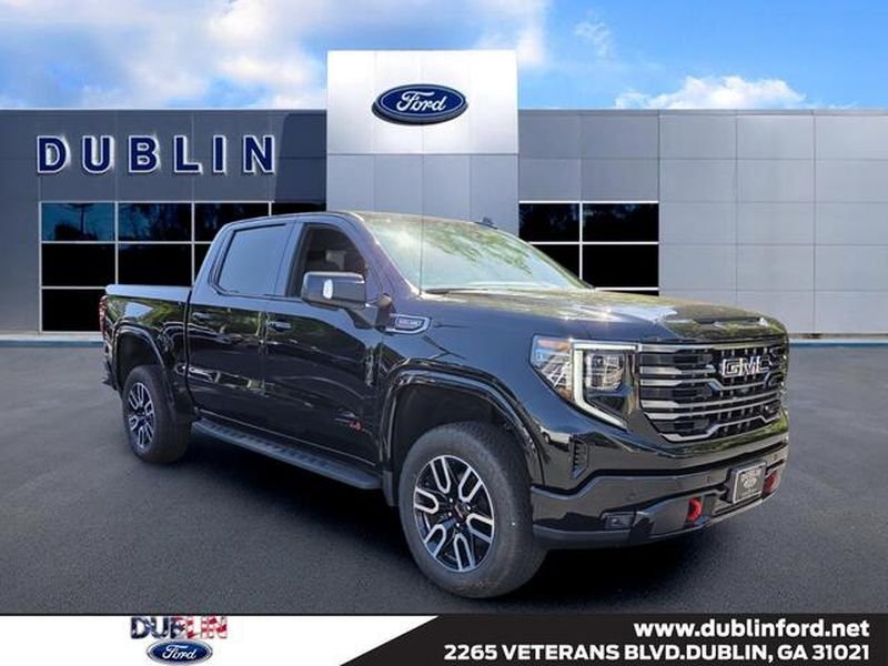 2026 GMC Sierra 4WD Crew Cab Short Box AT4's photo