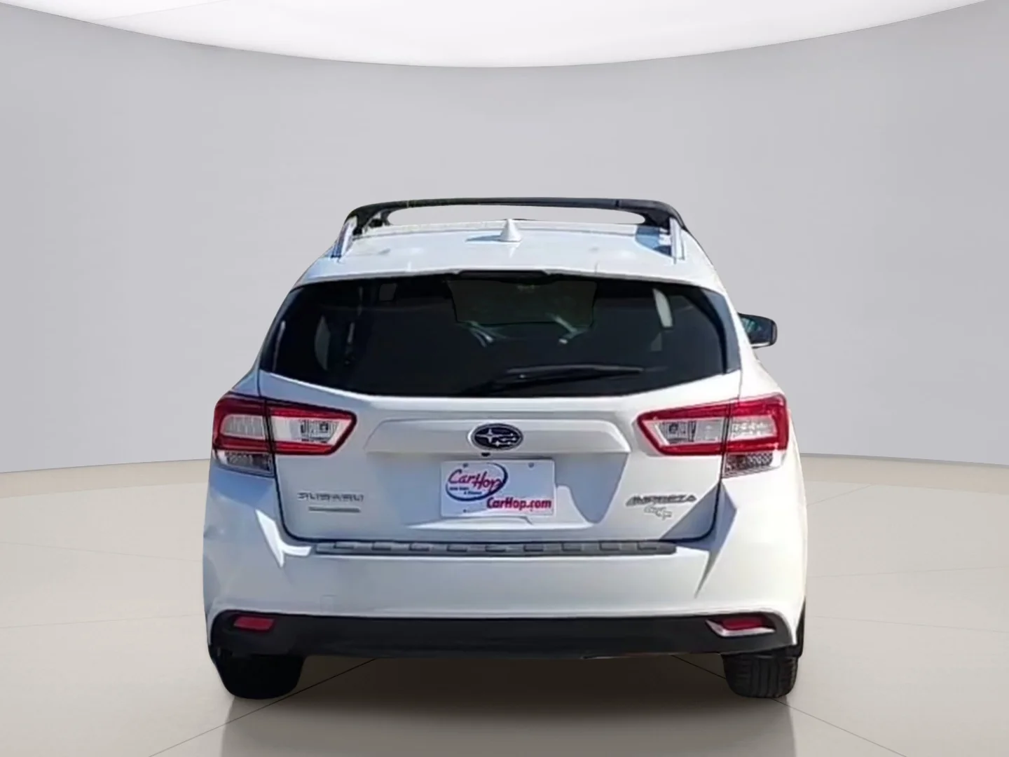 Used 2018 White Subaru PREMIUM image 4