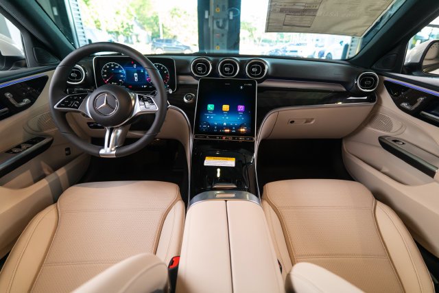 New 2026 Polar White Mercedes-Benz C 300 image 45