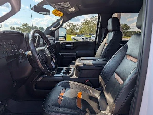 Used 2022 SUMMIT WHITE GMC AT4 image 9