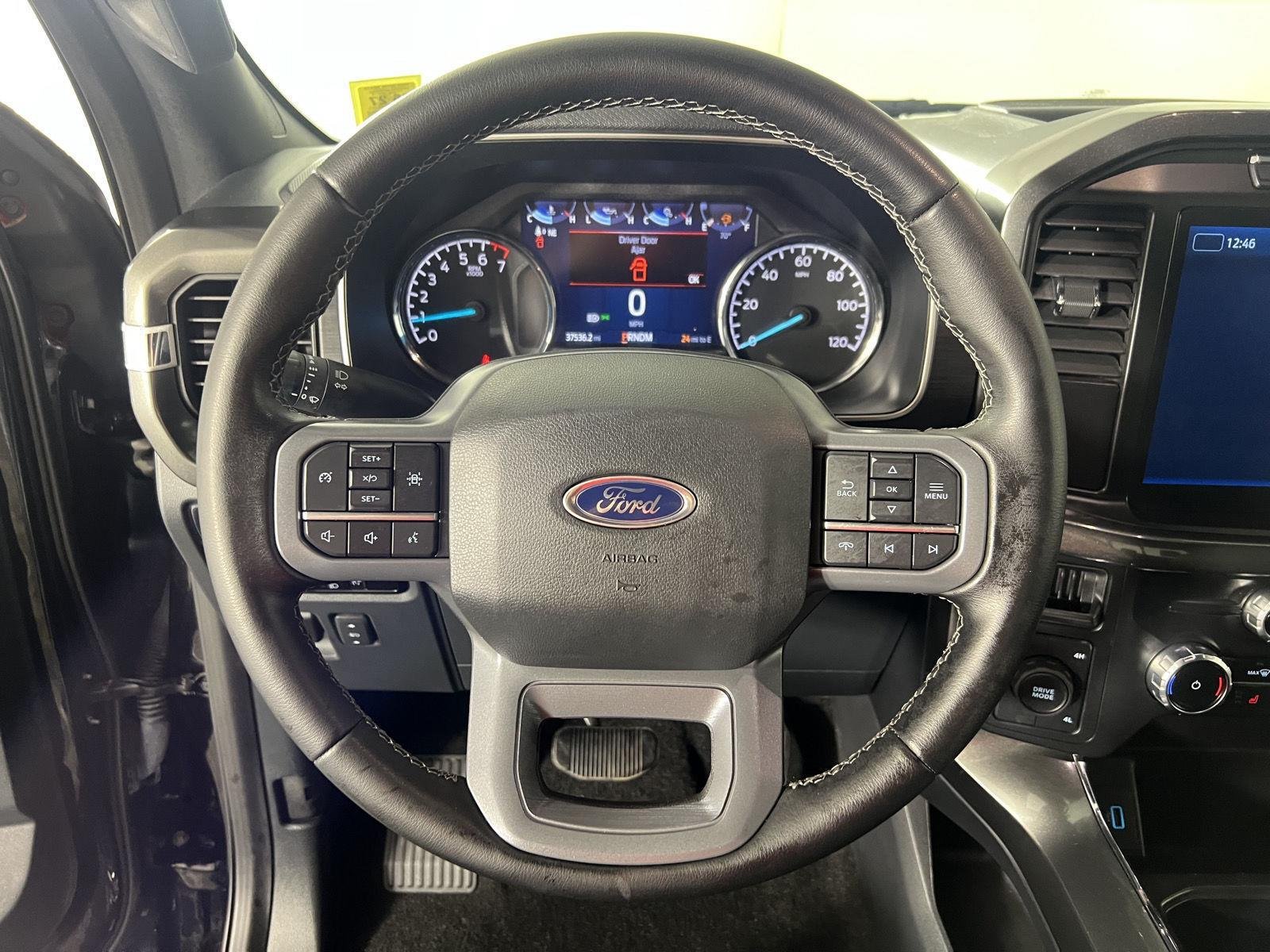 Used 2023 Agate Black Ford XLT image 21