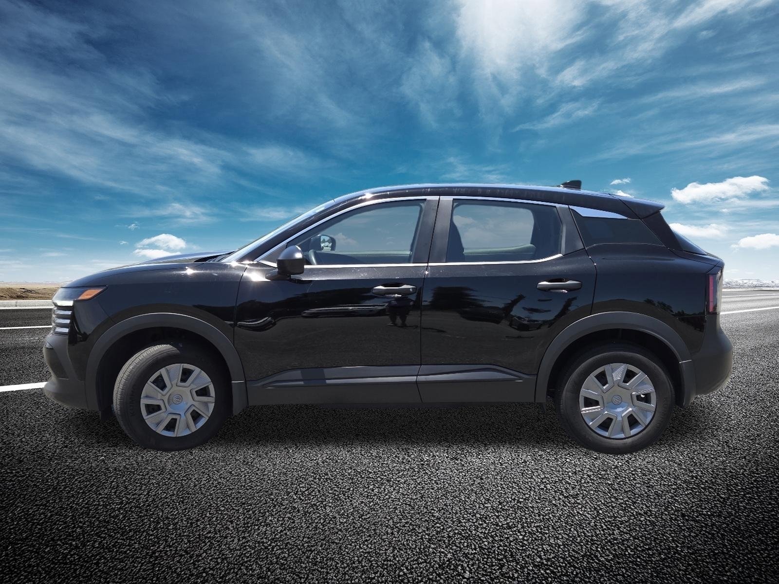 Used 2025 Super Black Nissan S AWD image 13