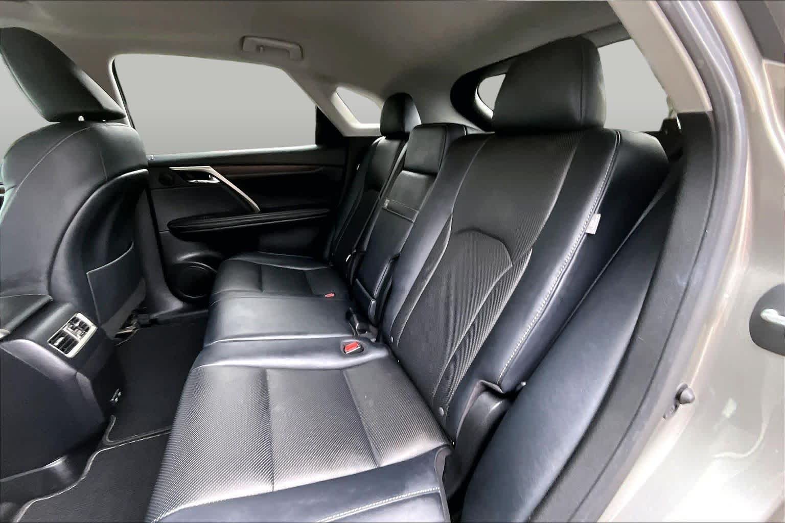 Used 2020 Atomic Silver Lexus  image 21