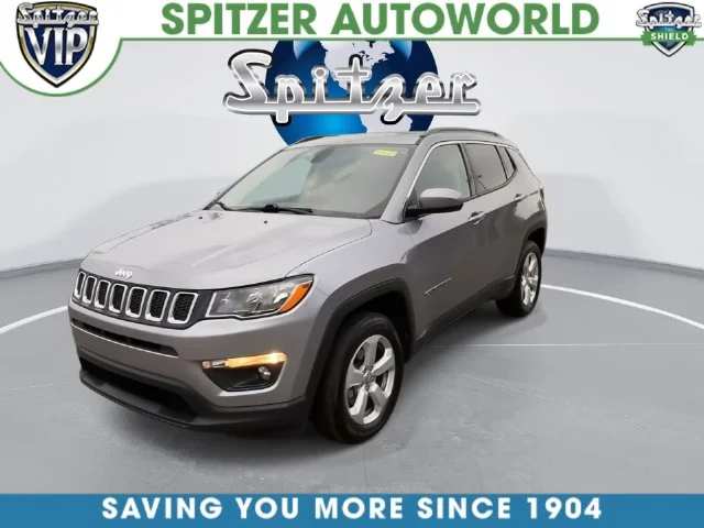 Used 2019 Billet Silver Metallic Clearcoat Jeep Latitude image 7