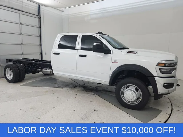 2026 RAM 5500 Chassis Tradesman