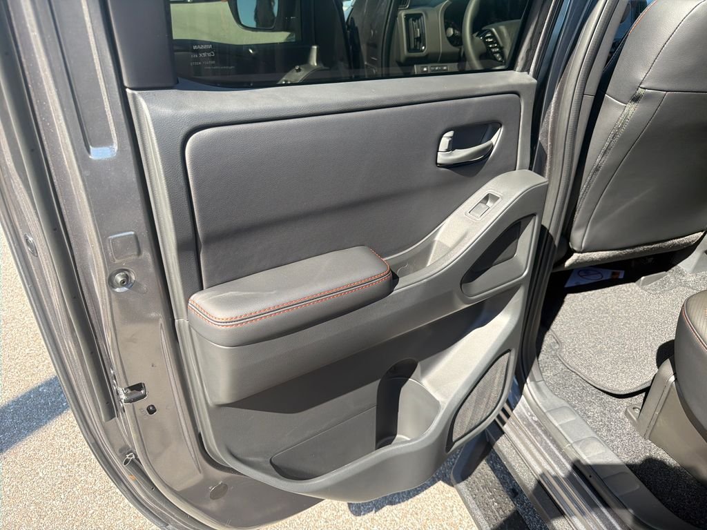 New 2026 Nissan Frontier PRO-4X 4D Crew Cab