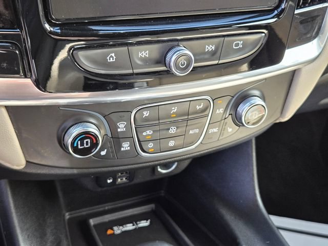 2023 Chevrolet Traverse 3LT - Photo 23