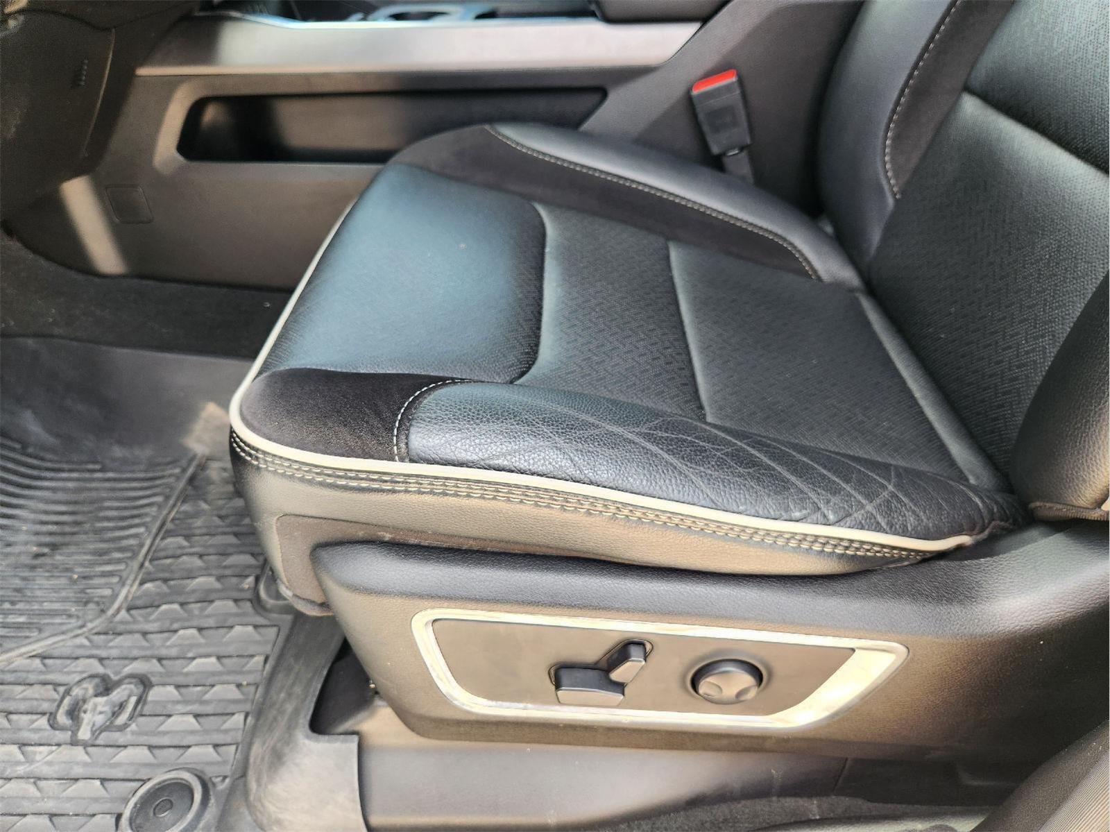 2024 Ram 1500 photo 23 of 33
