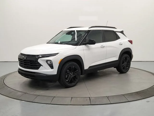 New 2026 White Chevrolet LT image 4