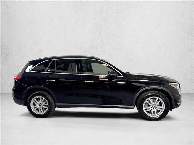 New 2026 Black Mercedes-Benz GLC 300 image 34