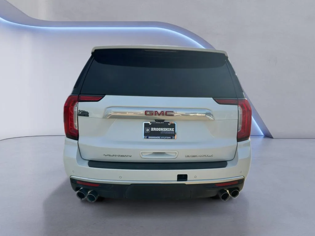 Used 2021 White Frost Tricoat GMC Denali image 7