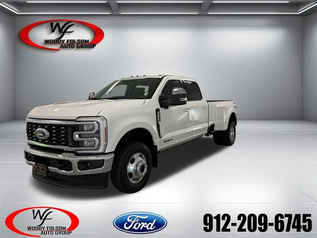2026 Ford Super Duty F-350® Lariat®