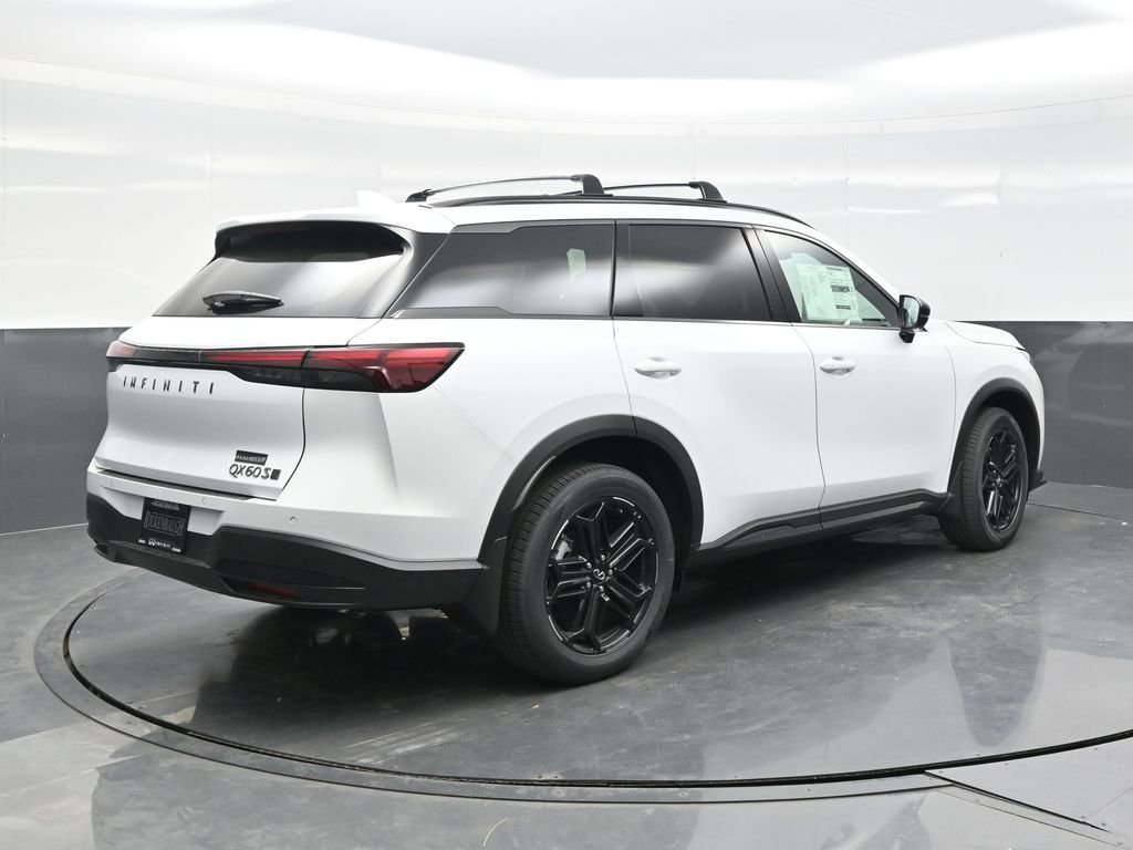 Used 2026 White INFINITI SPORT image 7