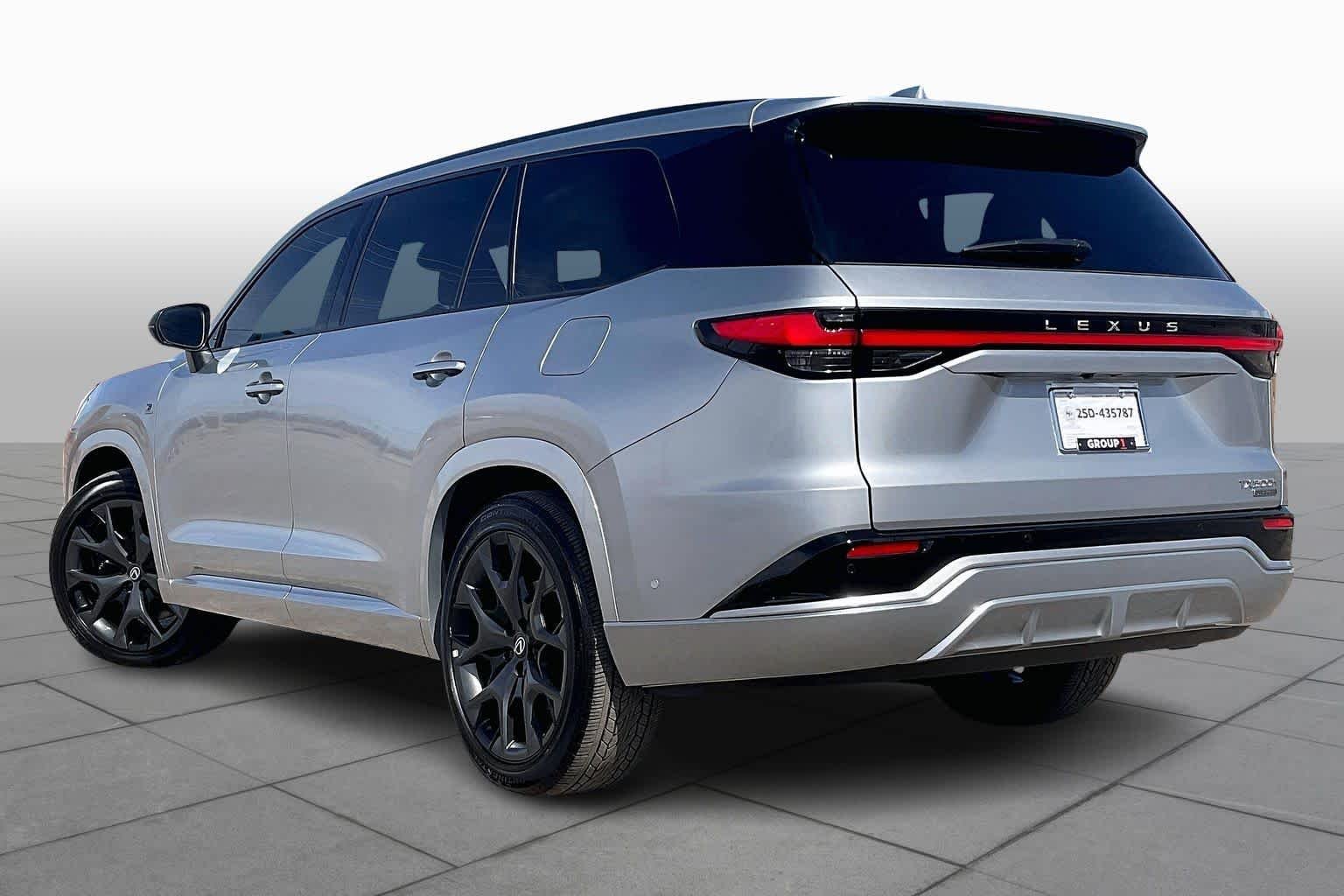 2026 Lexus TX 500h F-Sport Premium - Photo 12