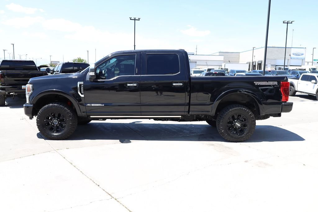 Used 2022 Black Metallic Ford Platinum image 3