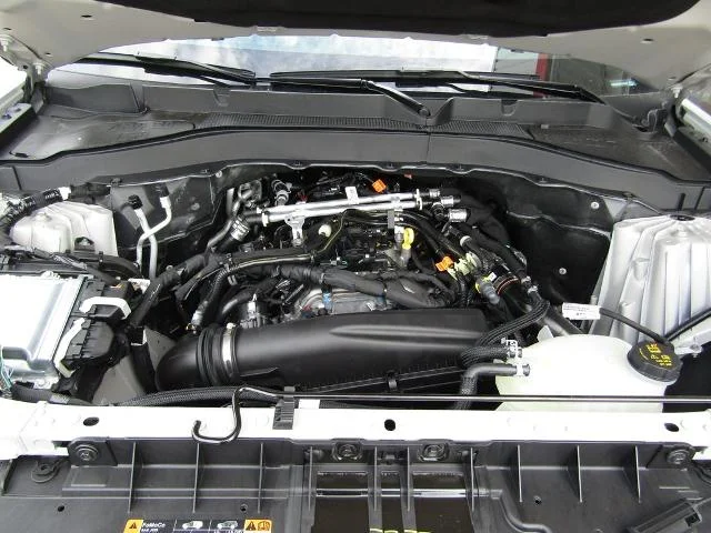 New 2027 Avalanche Gray Ford Active image 69