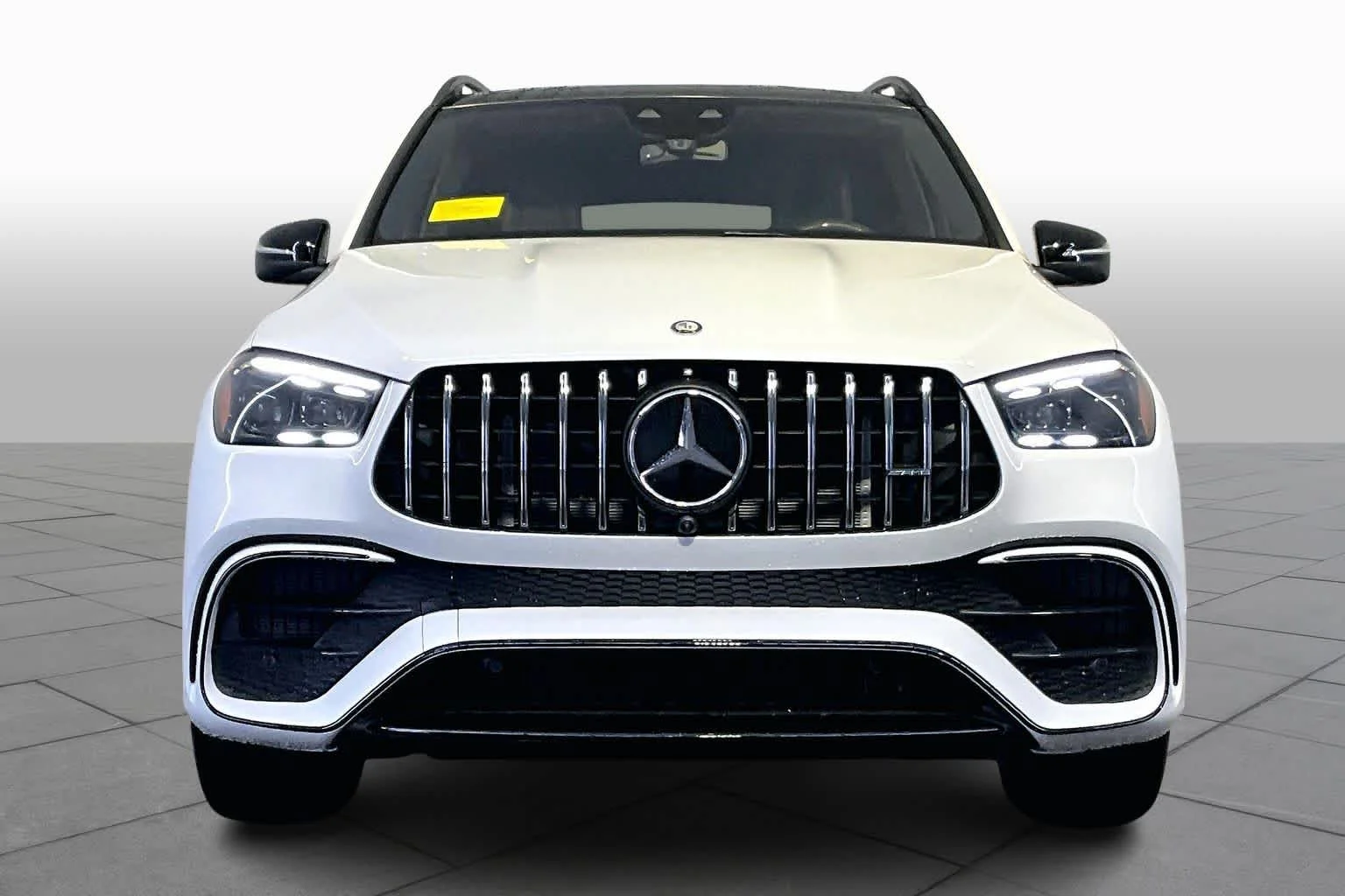 New 2026 MANUFAKTUR Moonlight White Metallic Mercedes-Benz AMG® GLE 63 S image 2