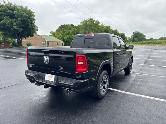 New 2026 Diamond Black Crystal Pearl-Coat Exterior Paint RAM Laramie image 7