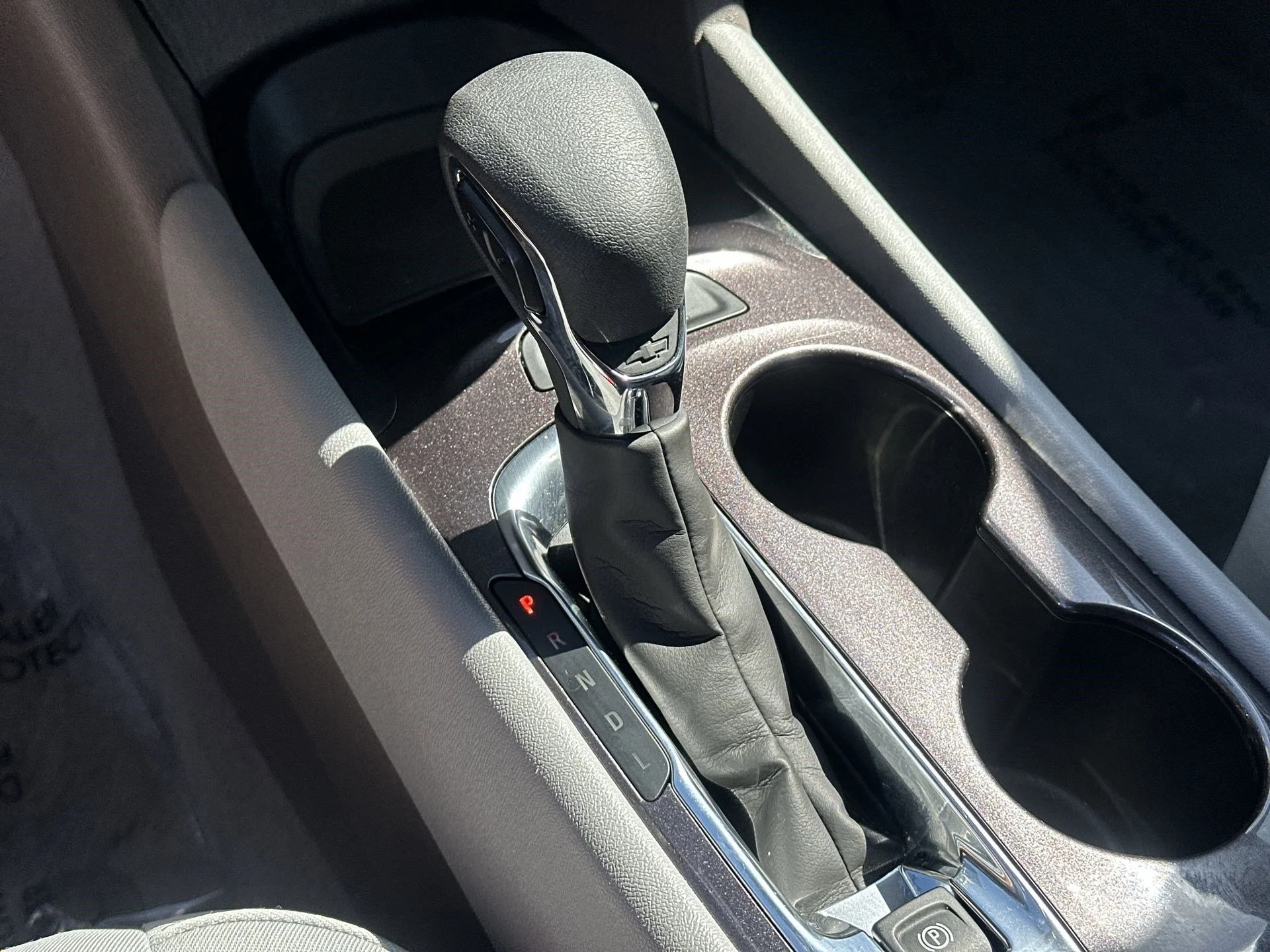 Used 2024 Mineral Gray Metallic Chevrolet LS image 19